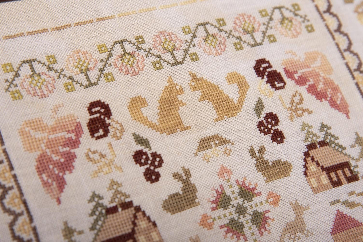 Autumn Band Sampler by Samplers and Primitives - Cross Stitch Paper Pattern