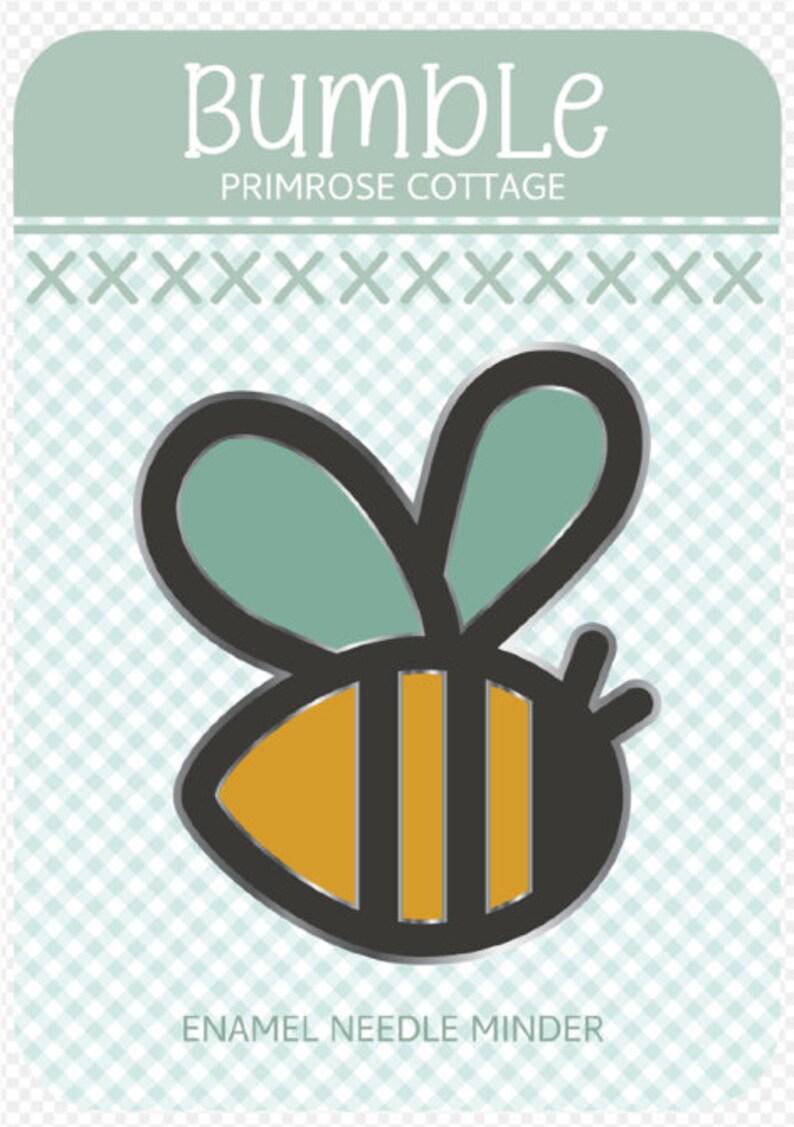 Bumble Needle Minder