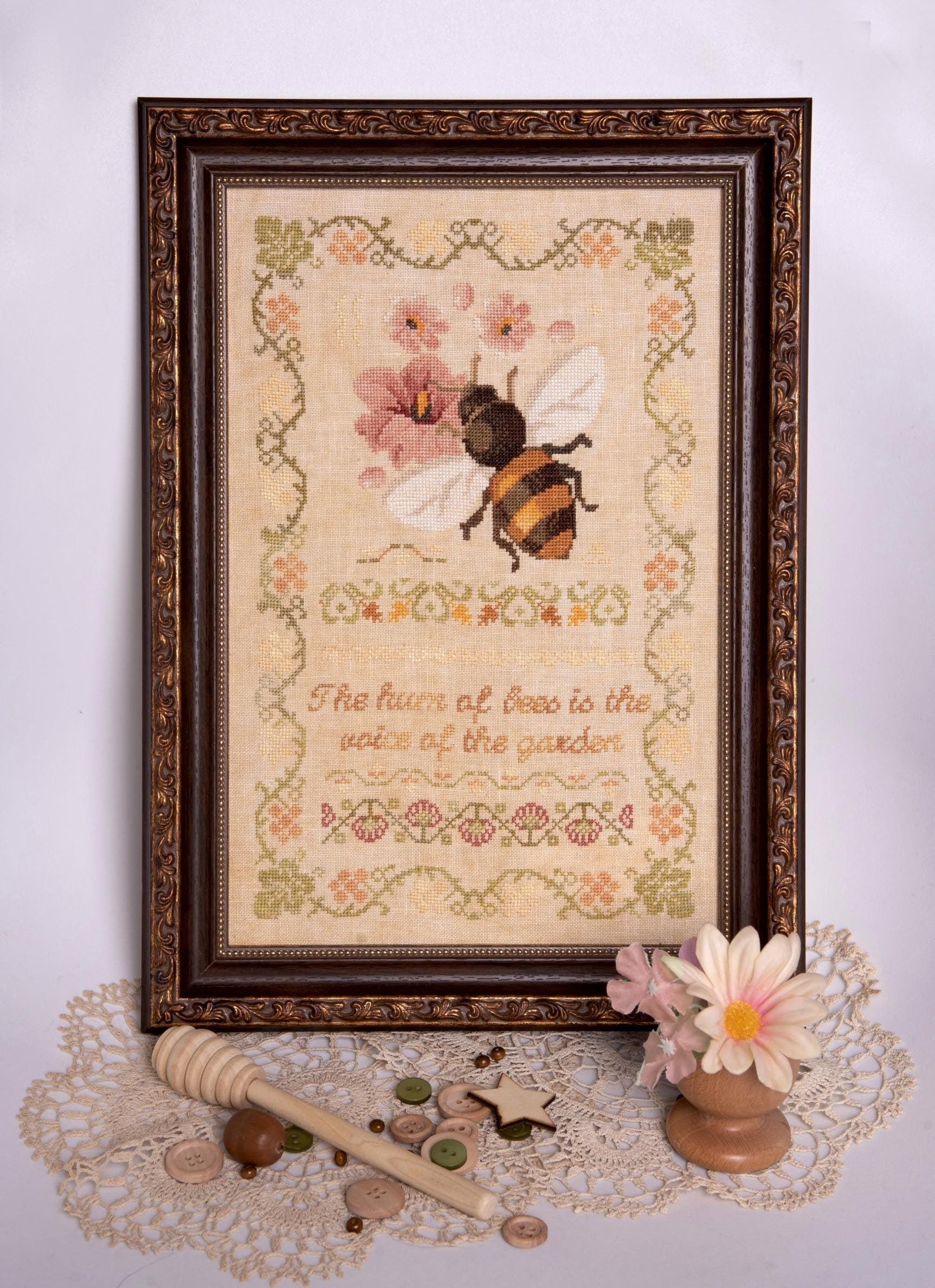 The Voice of the Garden by Samplers and Primitives - Cross Stitch Paper Pattern