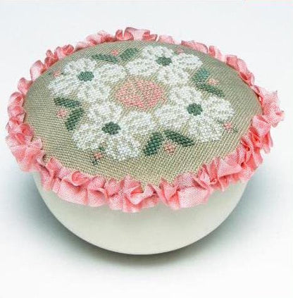 Dogwoods in the Round by Heart in Hand Needleart - Cross Stitch Paper Pattern