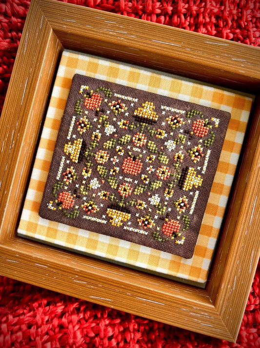 Petite Pumpkin Potpourri by Sweet Wing Studio - Cross Stitch Paper Pattern