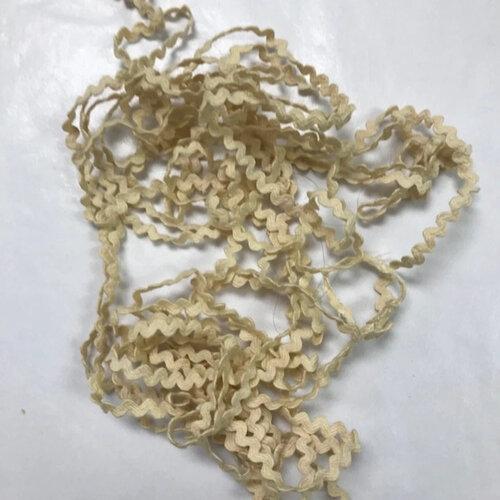 Vanilla Rick Rack Trim (3 yards) - 7/32 inch - Lady Dot Creates